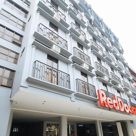 Reddoorz Plus @ Jardin Suites Guadalupe Nuevo Mandaluyong Zewnętrze zdjęcie