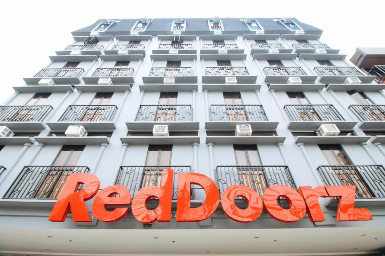 Reddoorz Plus @ Jardin Suites Guadalupe Nuevo Mandaluyong Zewnętrze zdjęcie