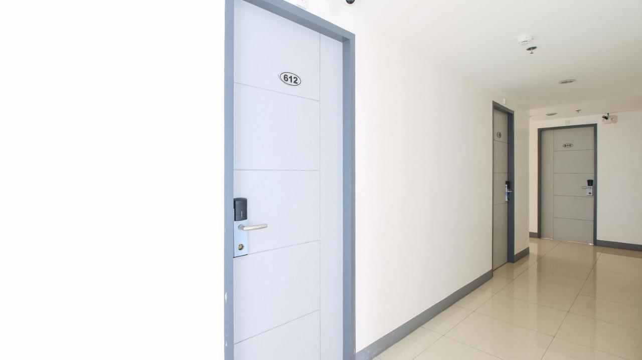 Reddoorz Plus @ Jardin Suites Guadalupe Nuevo Mandaluyong Zewnętrze zdjęcie